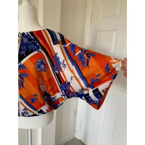 NWT Andrew Marc top - Picture 2 of 9